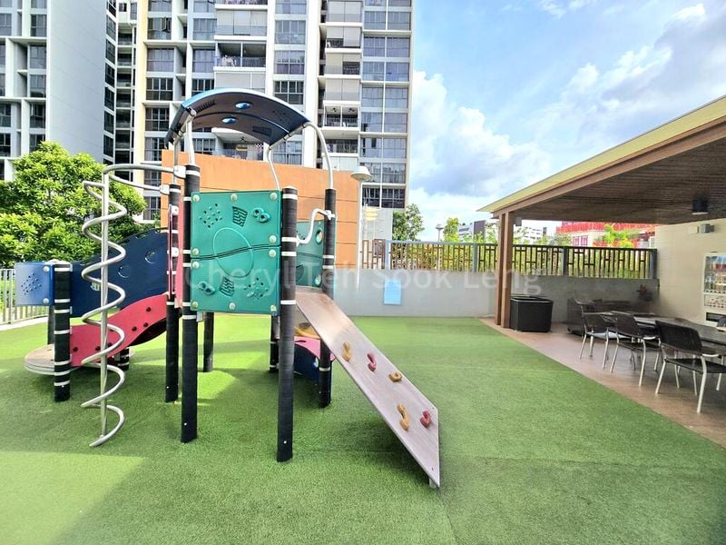 Studio Executive Condo for Rent in  Twin Fountains - Image 11