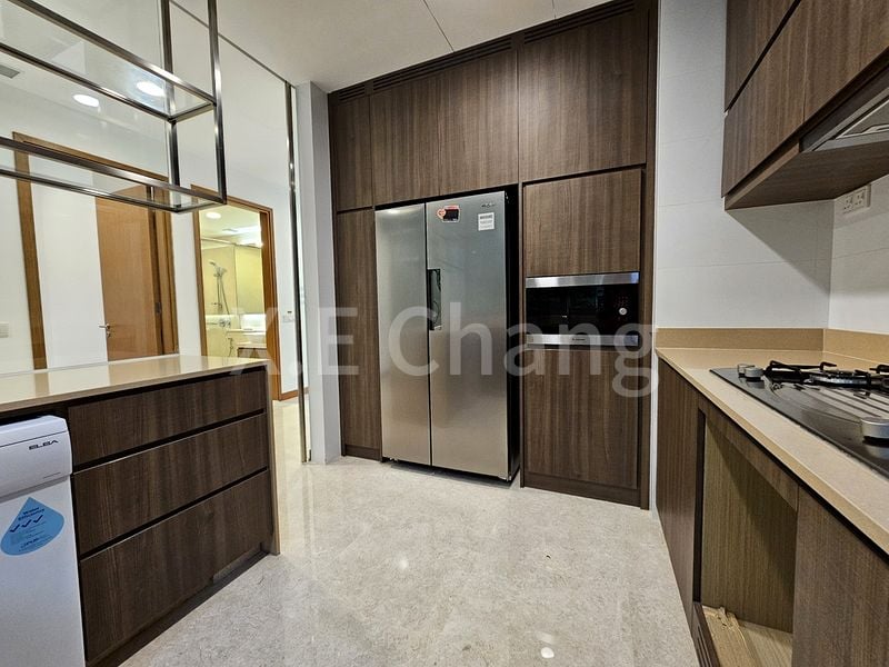 5+1 Bed Cluster House (Landed) for Rent in  Greenwood Mews - Image 18