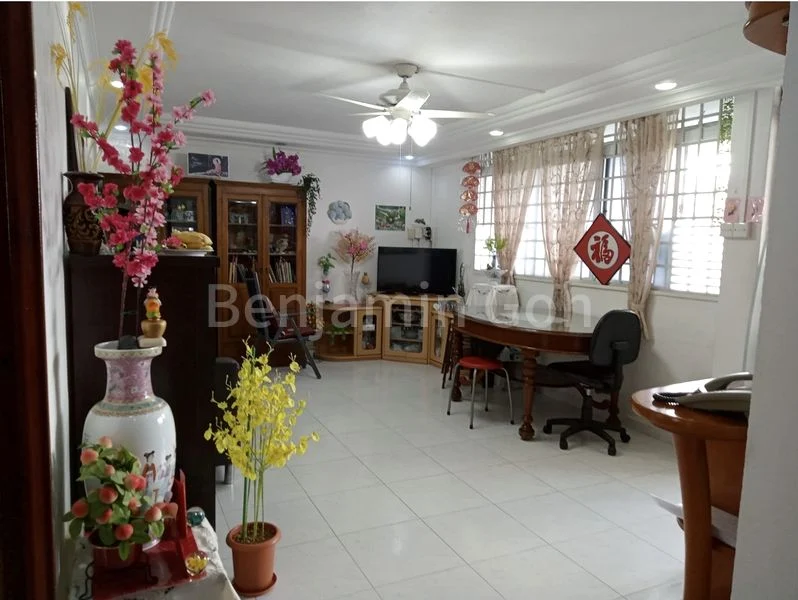 Master Room (HDB) for Rent in 603 Hougang Avenue 4 - Image 1