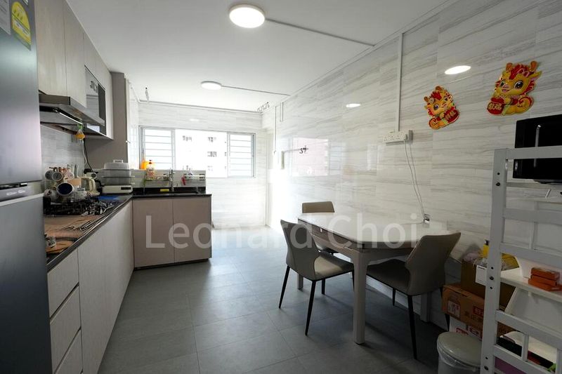3 Room (3NG) HDB for Sale in  611 Ang Mo Kio Avenue 5 - Image 5