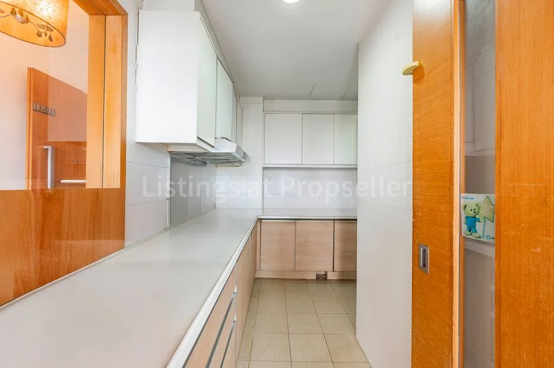 3 Bed Condo for Sale in One Leicester - Image 3