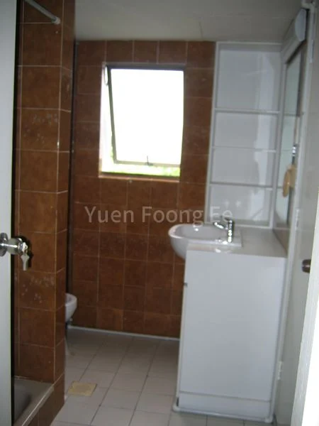 4+1 Bed Condo for Rent in Hua Xin Court - Image 9