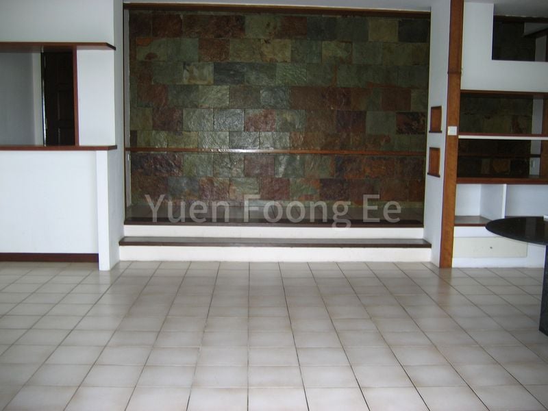 4+1 Bed Condo for Rent in Hua Xin Court - Image 3