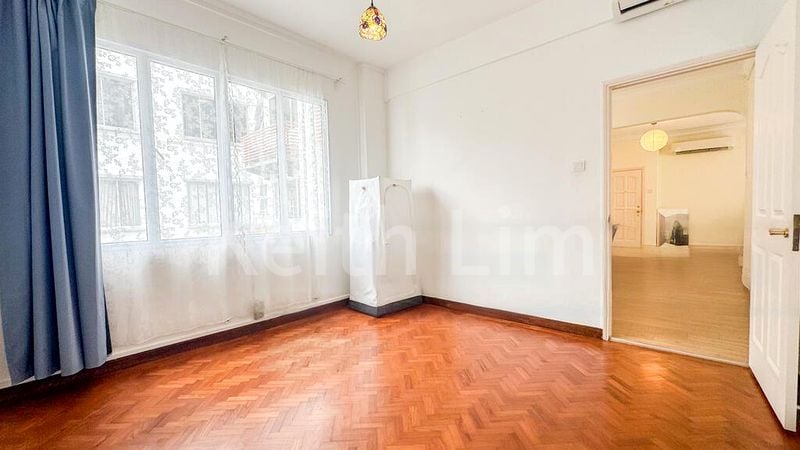 4 Bed Condo for Sale in  Cluny Road - Image 11