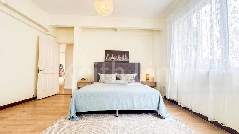 4 Bed Condo for Sale in  Cluny Road - Image 4