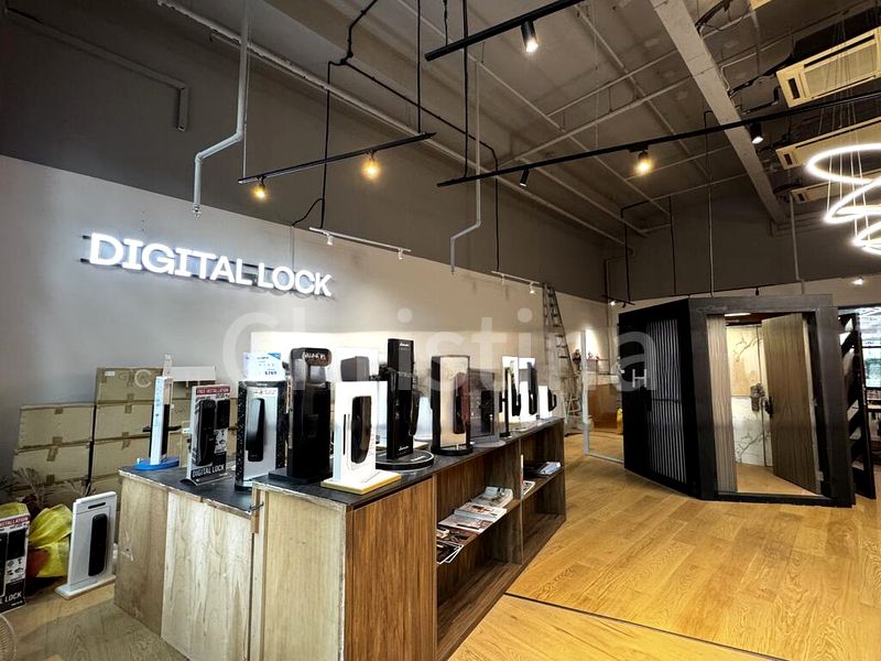 Light Industrial (B1) for Rent: Ubi Techpark - Image 1