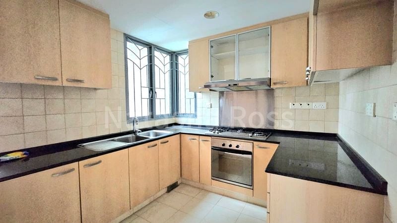 3 Bed Condo for Rent in  The Madeira - Image 9