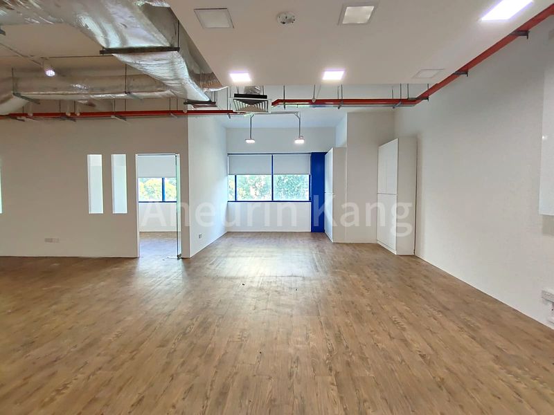 Light Industrial (B1) for Rent in  Bryton House - Image 5