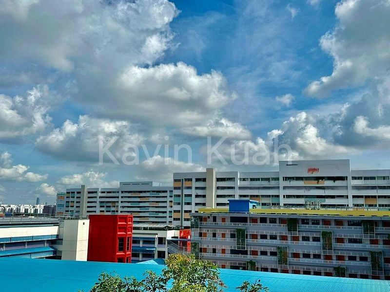 5 Room (5I) HDB for Sale in  272 Yishun Street 22 - Image 1