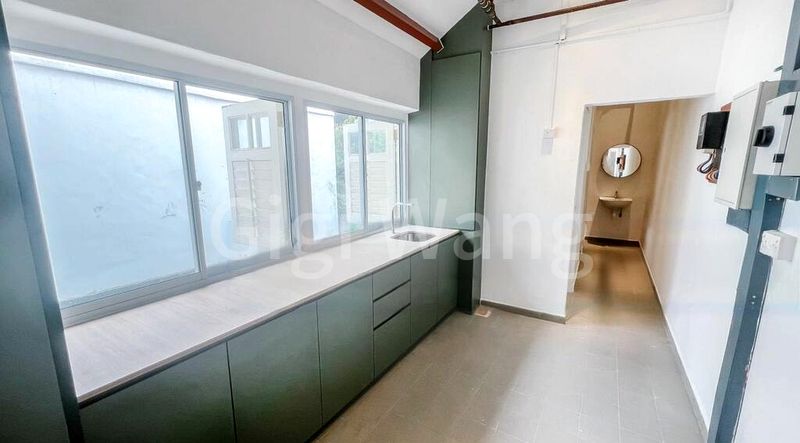 Shop / Shophouse for Rent: Heritage Shophouse | Levels 2 & 3 - Image 4