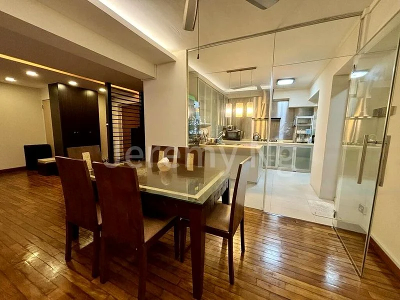 Executive HDB for Sale in  893B Woodlands Drive 50 - Image 1