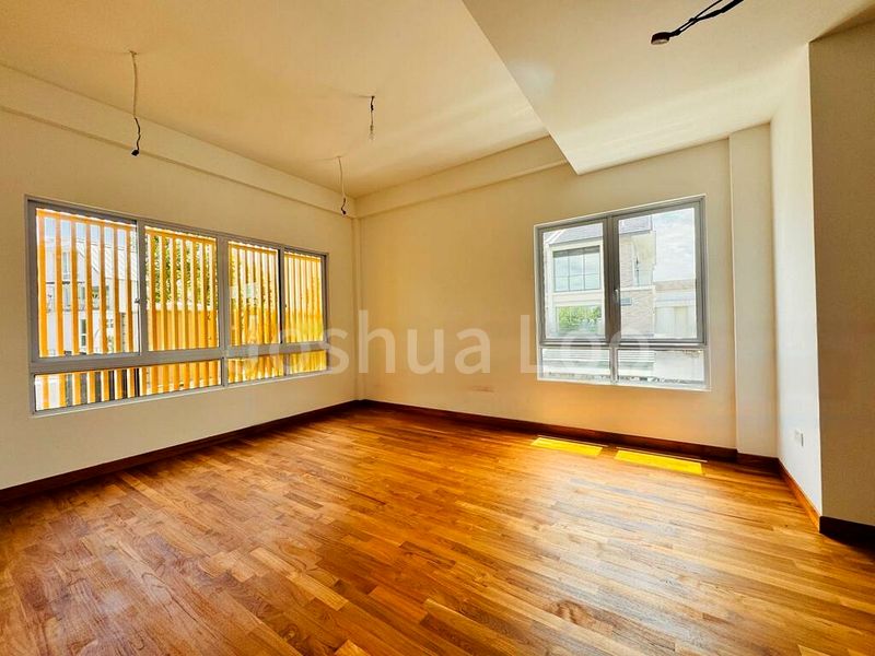 5 Bed Semi-Detached House (Landed) for Sale in  Tanah Merah Besar Road - Image 8