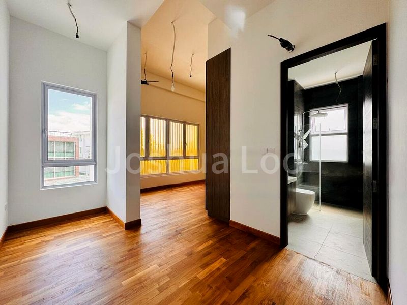 5 Bed Semi-Detached House (Landed) for Sale in  Tanah Merah Besar Road - Image 14