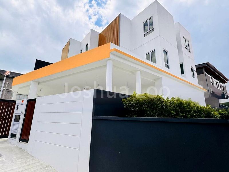 5 Bed Semi-Detached House (Landed) for Sale in  Tanah Merah Besar Road - Image 9