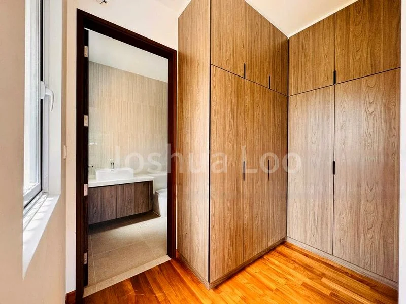 5 Bed Semi-Detached House (Landed) for Sale in  Tanah Merah Besar Road - Image 4