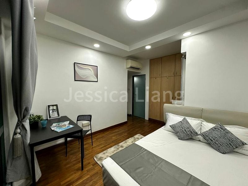 Common Room (Condo) for Rent in Palm Gardens - Image 5