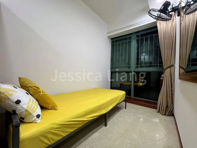 Common Room (Condo) for Rent in Palm Gardens - Image 3