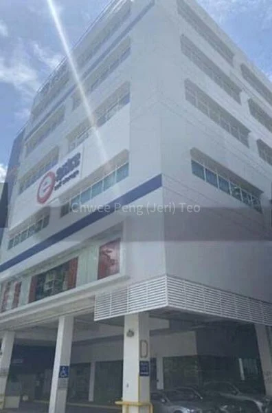 Light Industrial (B1) for Rent: Jackson Square - Image 4