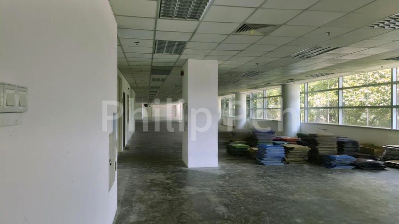 Light Industrial (B1) for Rent: The Siemens Centre - Image 1