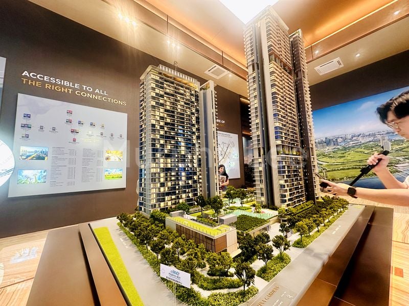 2 Bed Condo for Sale in One Marina Gardens - Image 14