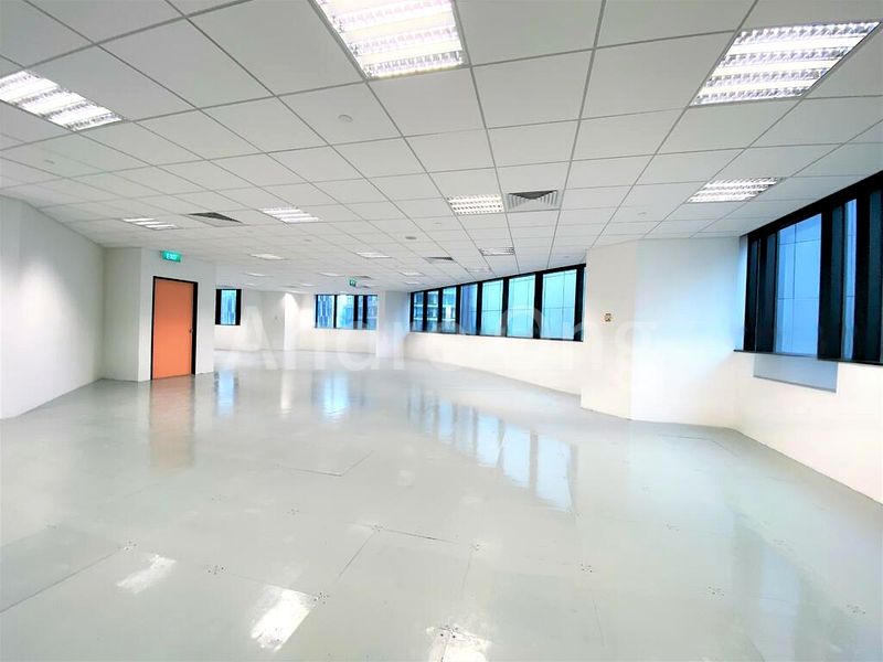 Office for Rent: Republic Plaza - Image 4