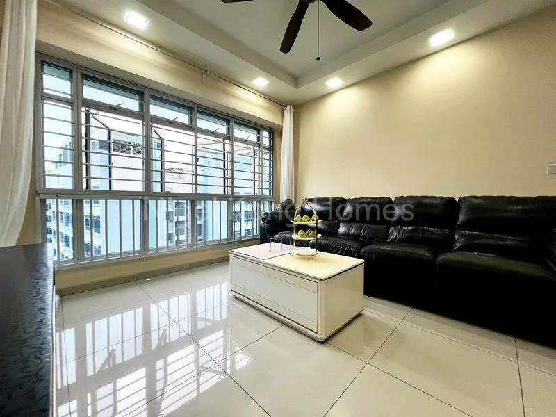 4 Room (4A) HDB for Sale in  211C Compassvale Lane - Image 2