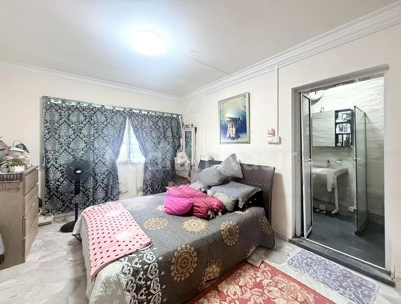 5 Room (5I) HDB for Sale in  789 Choa Chu Kang North 6 - Image 4