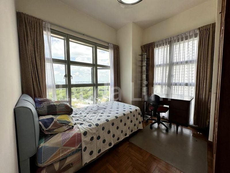 4 Bed Condo for Rent in  The Bayshore - Image 4