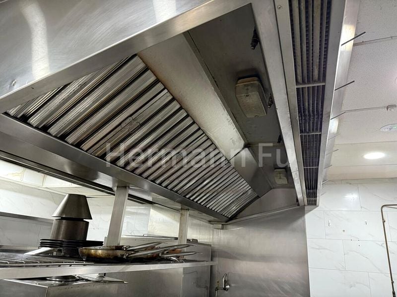 Food & Beverage for Rent: 11 Mohamed Sultan Road - Image 2