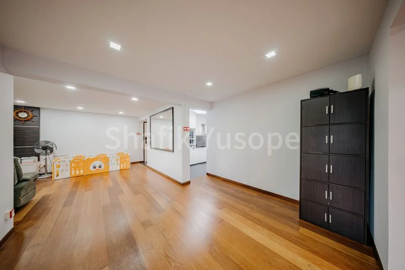 5 Room (5I) HDB for Sale in  101 Ah Hood Road - Image 7