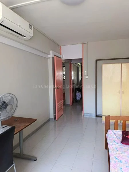 Common Room (HDB) for Rent in 821 Yishun Street 81 - Image 1