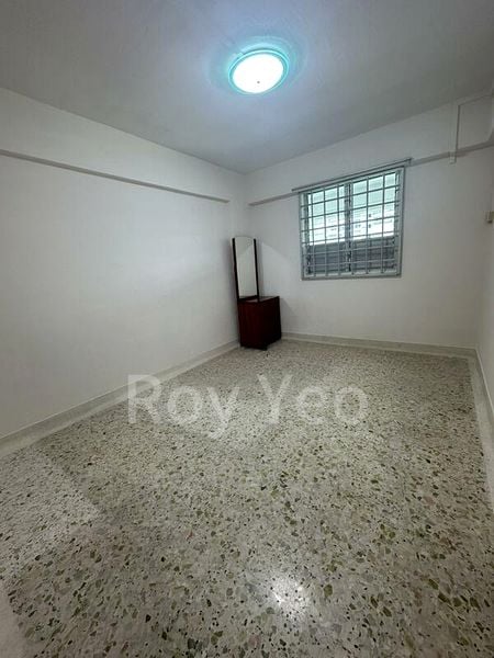 3 Room (3A) HDB for Rent in  523 Ang Mo Kio Avenue 5 - Image 5