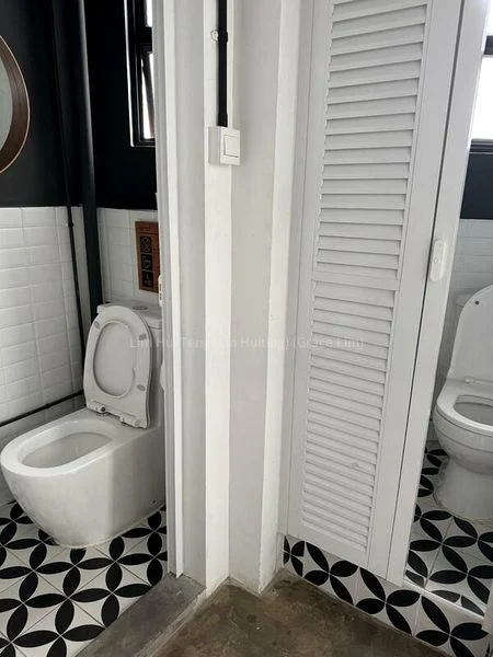 Office for Sale: 089114, 1,200 Sq Ft Shop on Main Street, Commercial Complex - Image 4