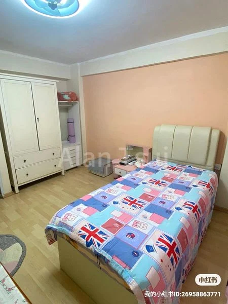 Common Room (HDB) for Rent in  59 Marine Terrace - Image 1