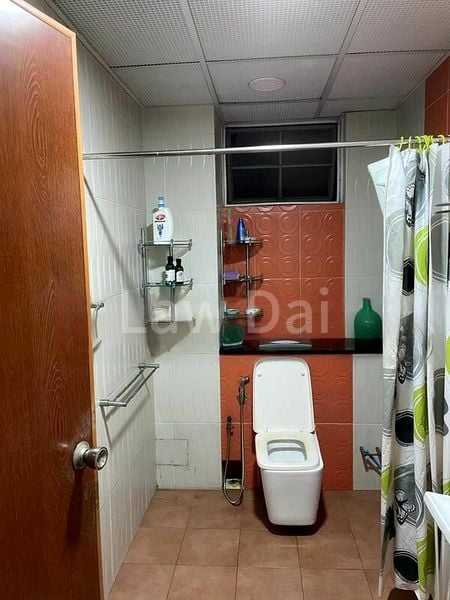 Room (Landed) for Rent in  Lorong Sari - Image 5