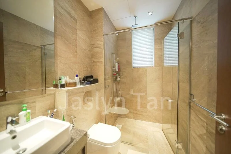 6 Bed Bungalow (Landed) for Rent in  Northshore Bungalows - Image 4