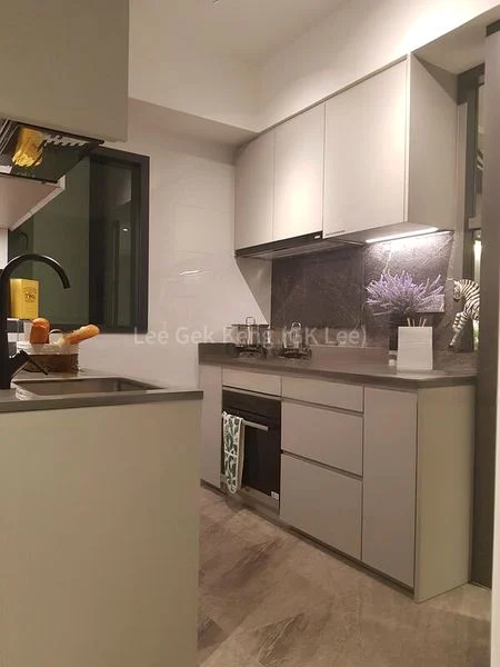 3 Bed Executive Condo for Sale in Provence Residence - Image 6