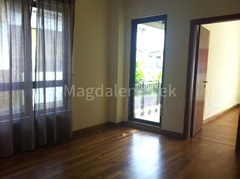 5 Bed Semi-Detached House (Landed) for Rent in  Bukit Villas - Image 17