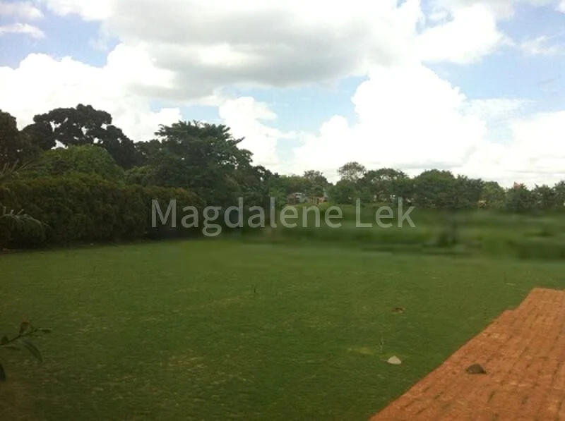 5 Bed Semi-Detached House (Landed) for Rent in  Bukit Villas - Image 11