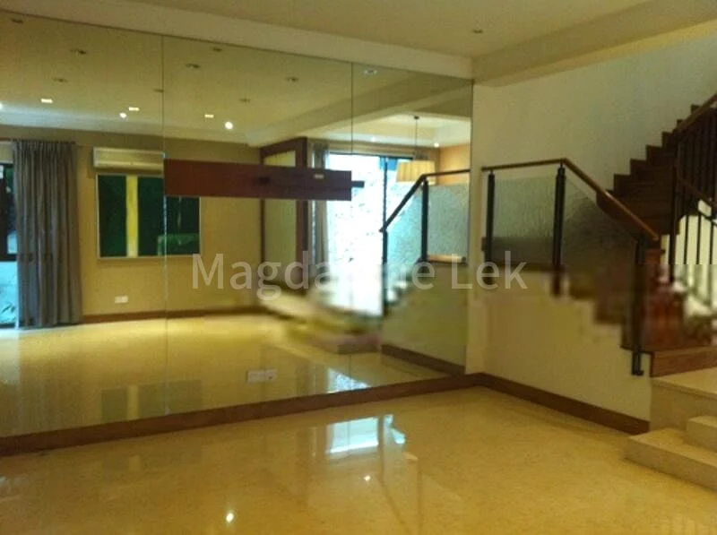 5 Bed Semi-Detached House (Landed) for Rent in  Bukit Villas - Image 4