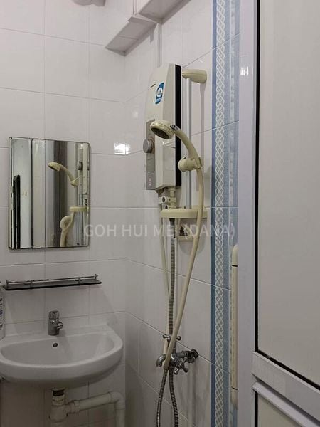 Master Room (HDB) for Rent in  154 Hougang Street 11 - Image 5
