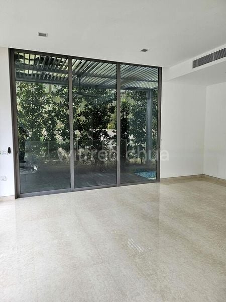 4 Bed Condo for Rent in Sage - Image 12