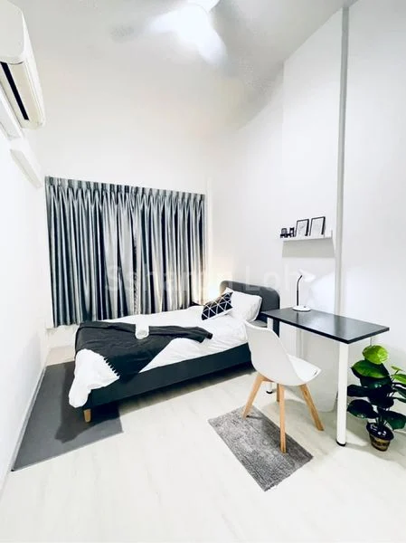 Common Room (Condo) for Rent in  People's Park Complex - Image 2