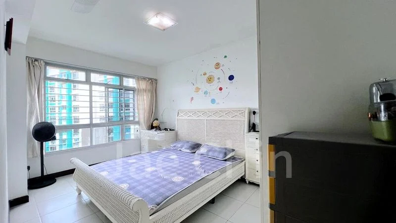 5 Room (5I) HDB for Sale in  571B Woodlands Avenue 1 - Image 8