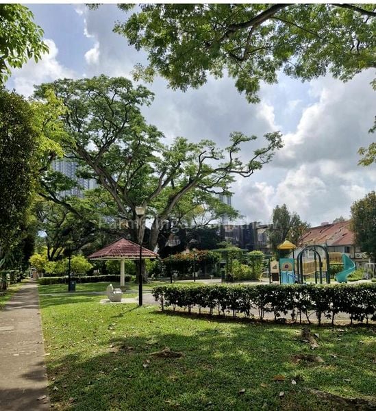 4 Bed Terraced House (Landed) for Sale in  Pasir Panjang Gardens - Image 2