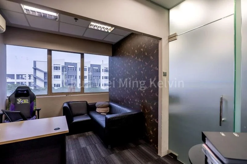 Office for Rent: Automobile Megamart - Image 1