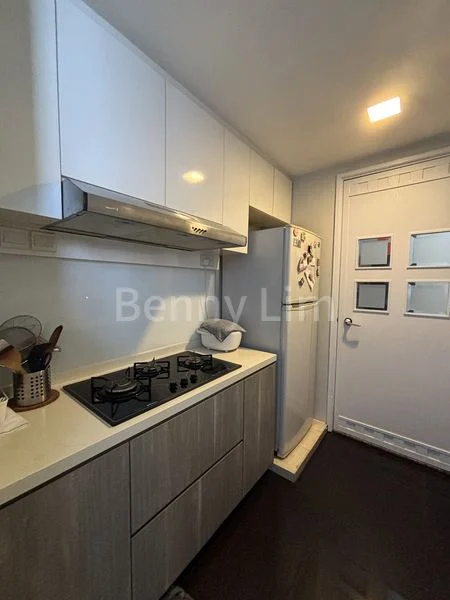 1 Bed Condo for Sale in  River Place - Image 2