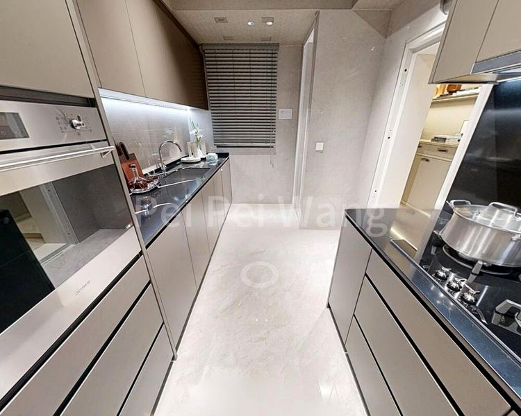 3 Bed Apartment (Condo) for Sale in  Marina Mall - Image 7