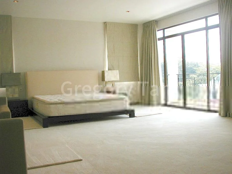 7 Bed Bungalow (Landed) for Rent in  Watten Estate - Image 10