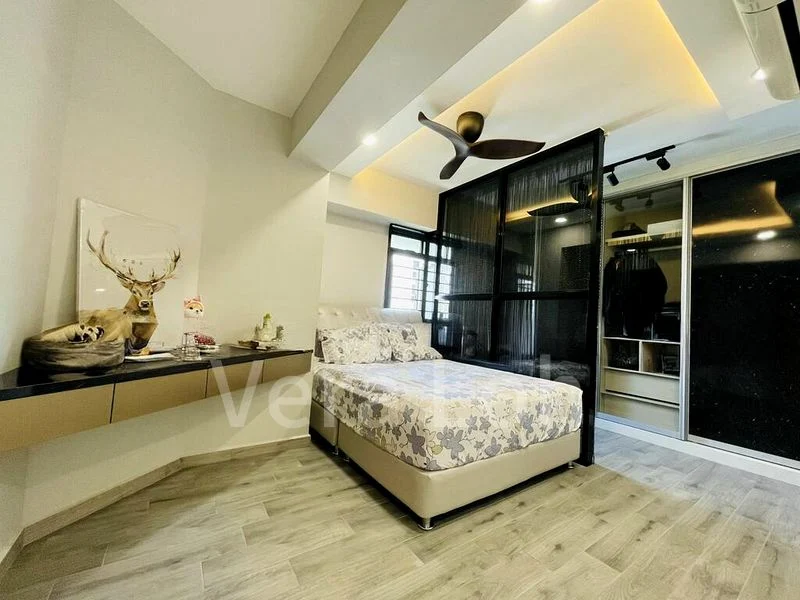 Executive HDB for Sale in  298C Compassvale Street - Image 5